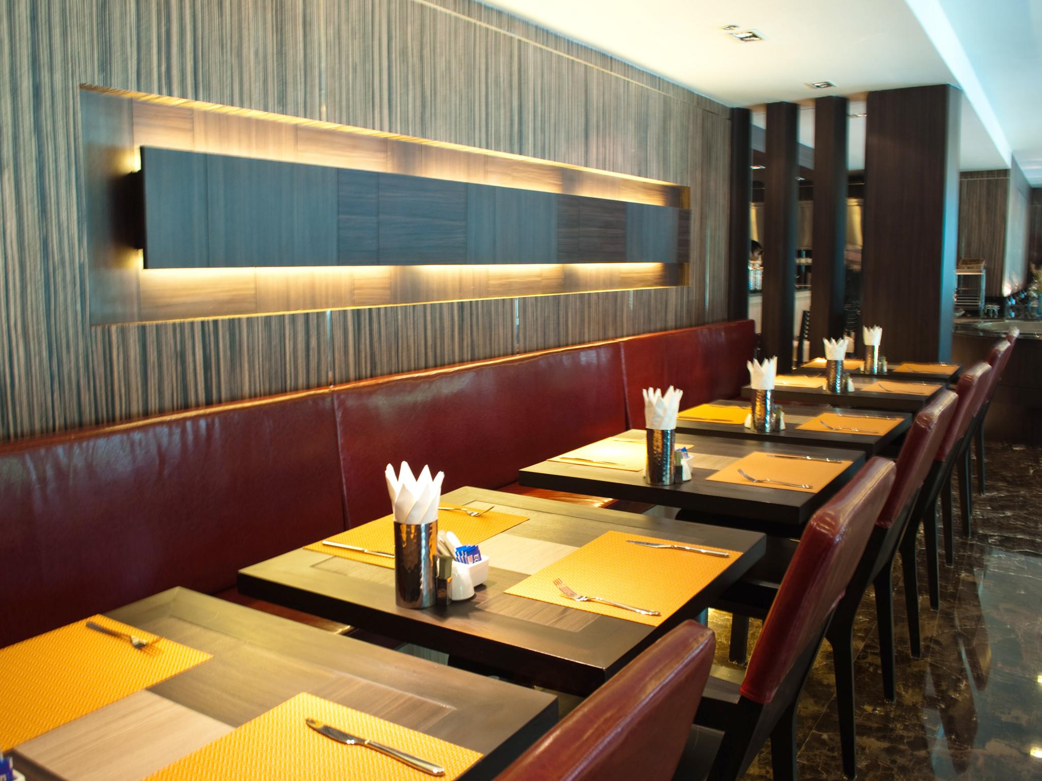 Kingston Suites Bangkok Eksteriør bilde